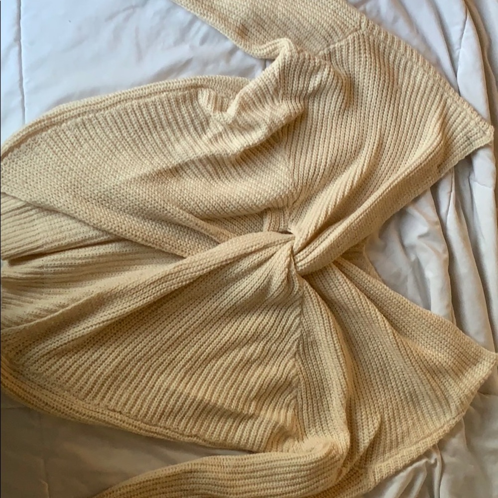 Forever 21 sweater